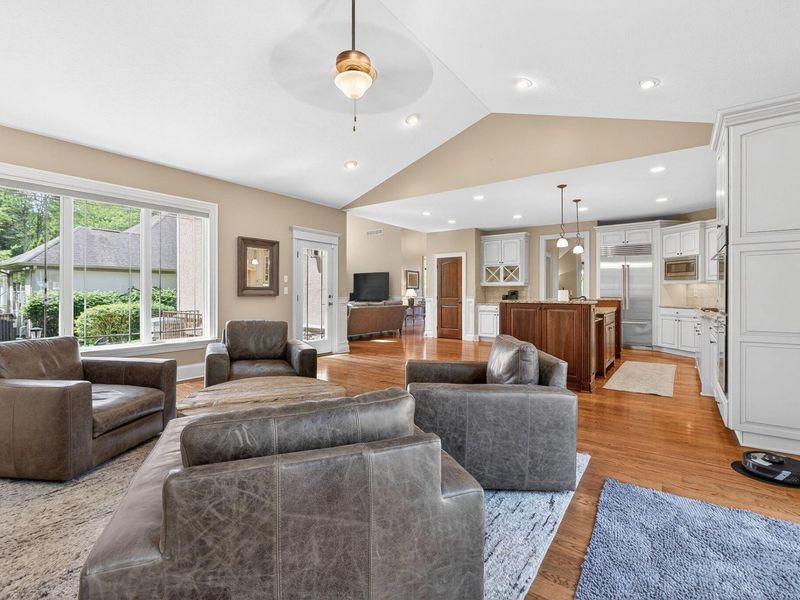 4263 Pine View Drive, Galena, OH 43021 Photo 9