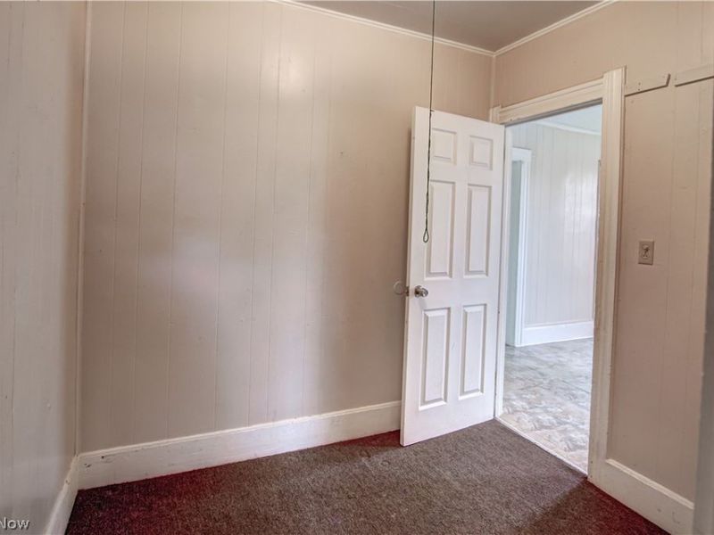 3048 Seymour Avenue, Cleveland, OH 44113 Photo 6