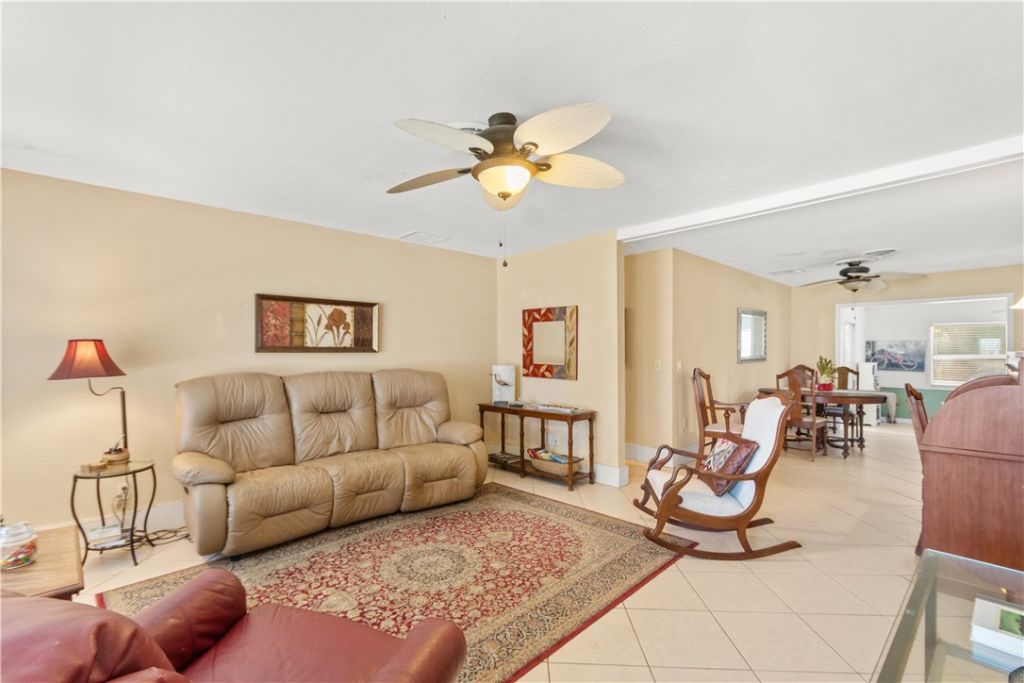 475 19th Place, Vero Beach, FL 32960 Photo