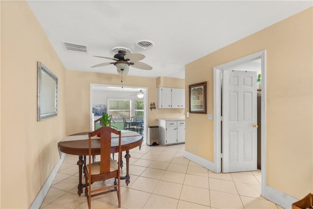 475 19th Place, Vero Beach, FL 32960 Photo