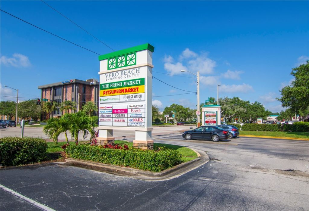475 19th Place, Vero Beach, FL 32960 Photo