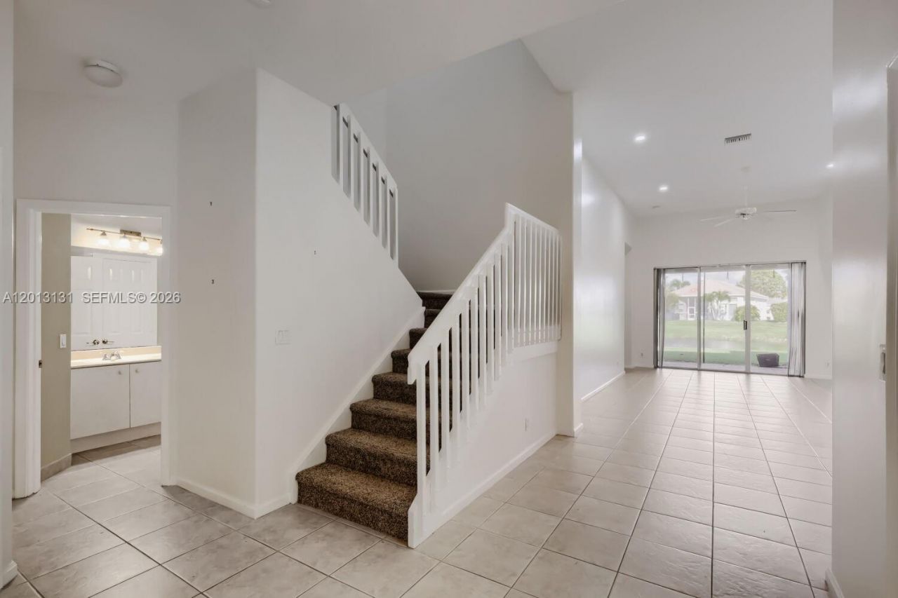 117 Palm Cir, Atlantis, FL 33462 Photo