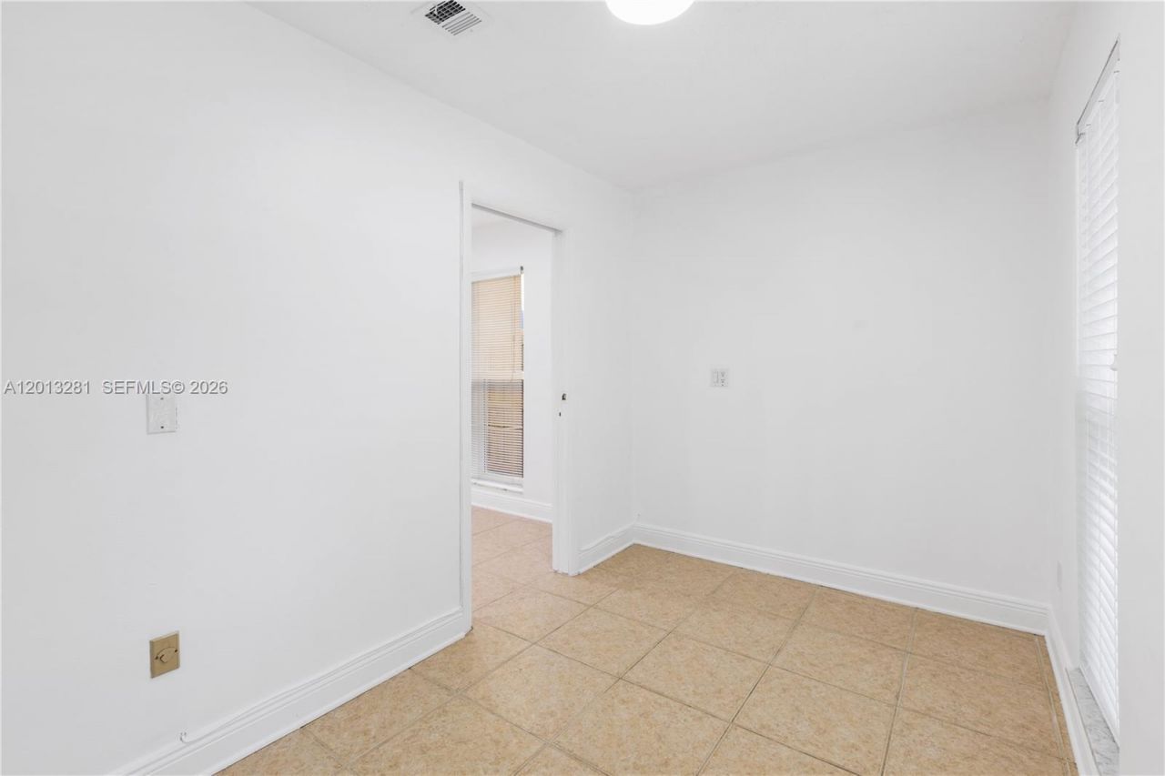 5770 SW 55 St , Miami, FL 33155 Photo