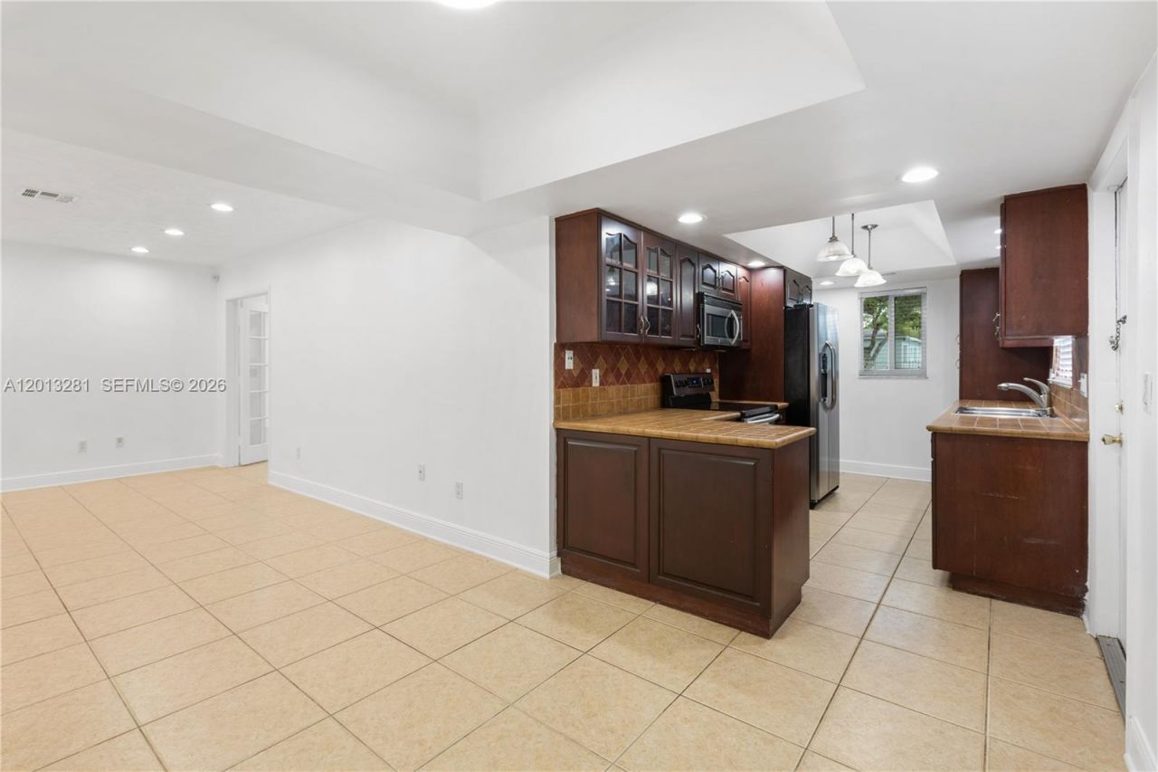 5770 SW 55 St , Miami, FL 33155 Photo