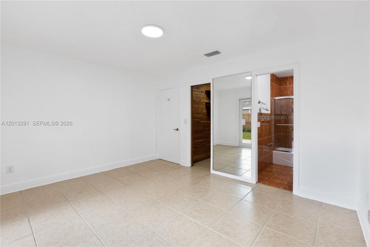 5770 SW 55 St , Miami, FL 33155 Photo