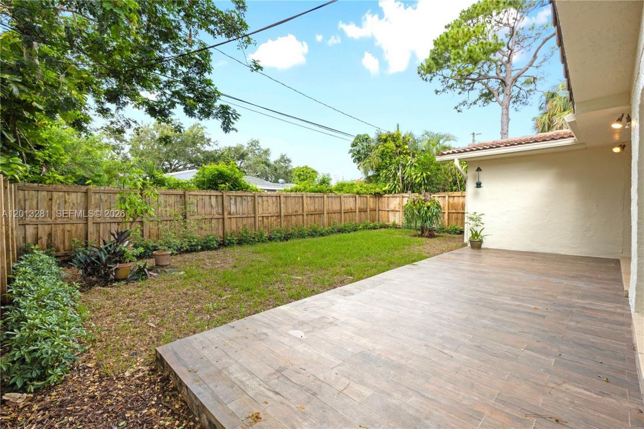 5770 SW 55 St , Miami, FL 33155 Photo