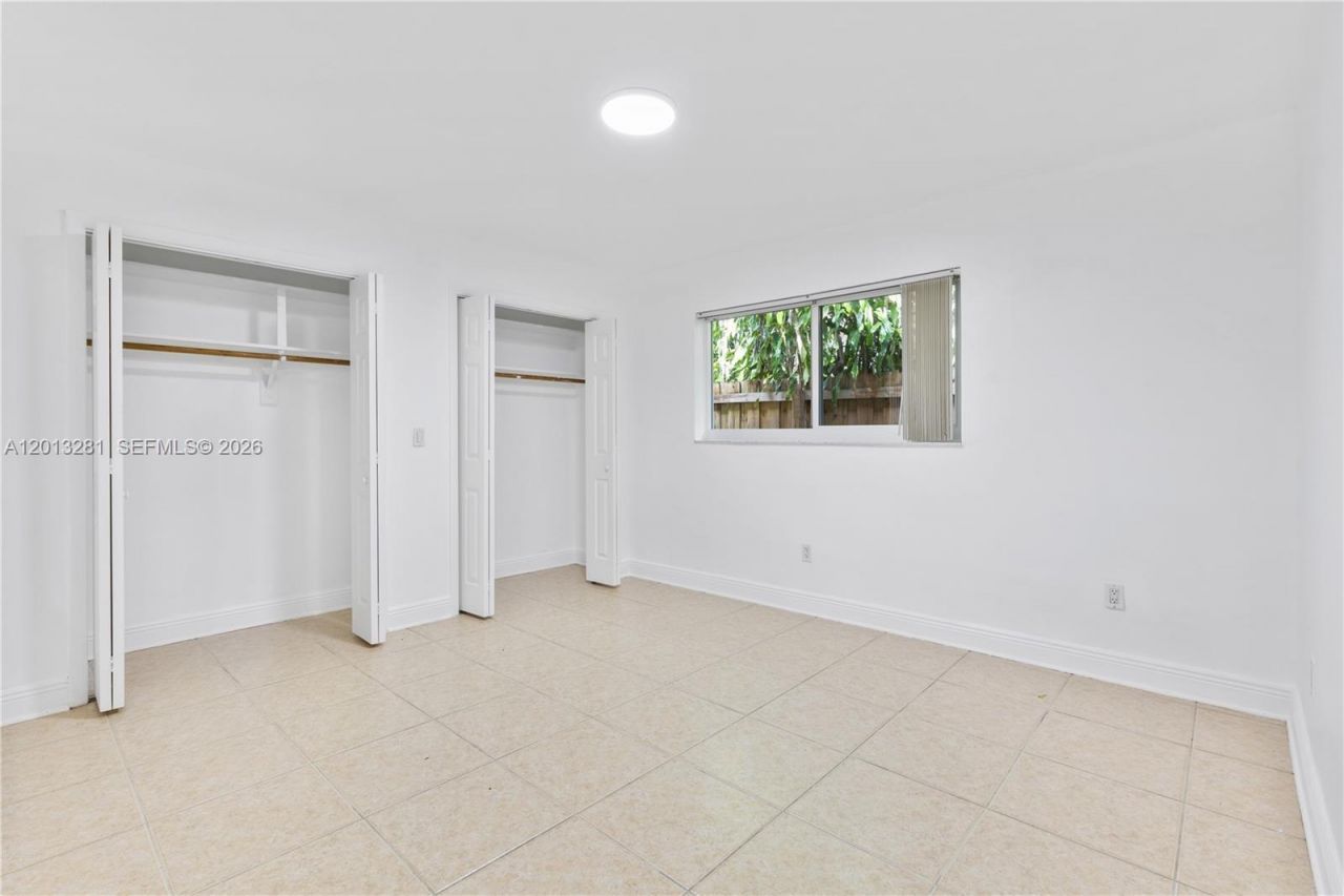 5770 SW 55 St , Miami, FL 33155 Photo