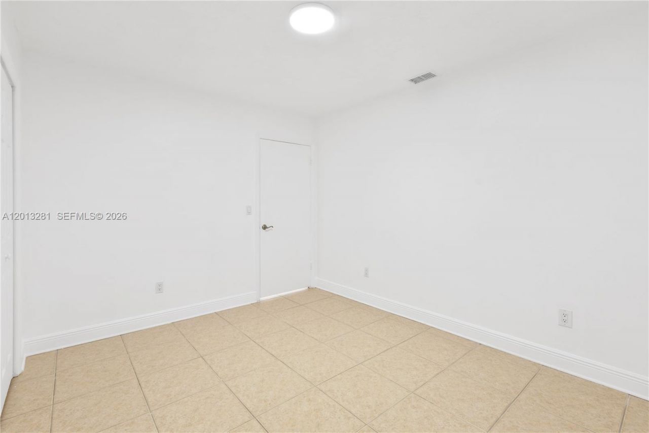 5770 SW 55 St , Miami, FL 33155 Photo
