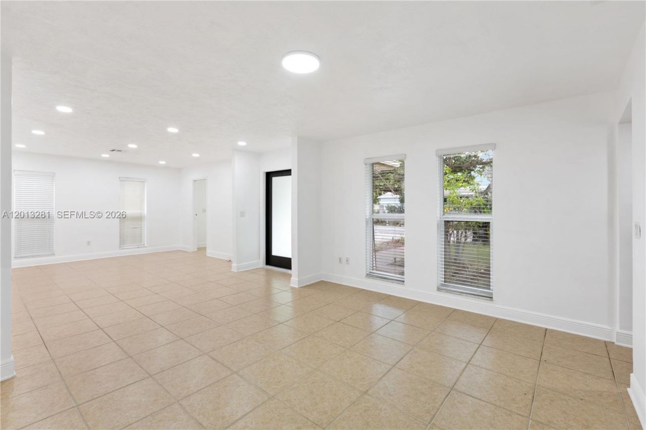 5770 SW 55 St , Miami, FL 33155 Photo
