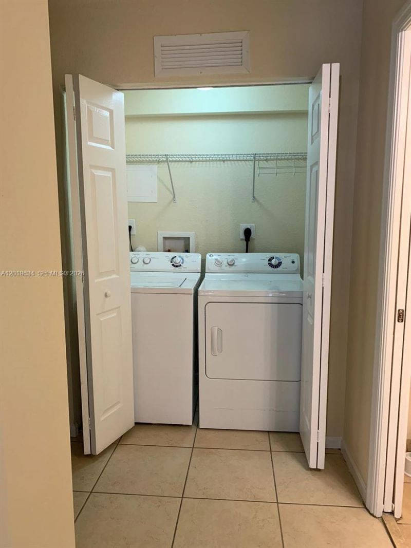 8930 NW 97th Ave , Unit 209, Doral, FL 33178 Photo