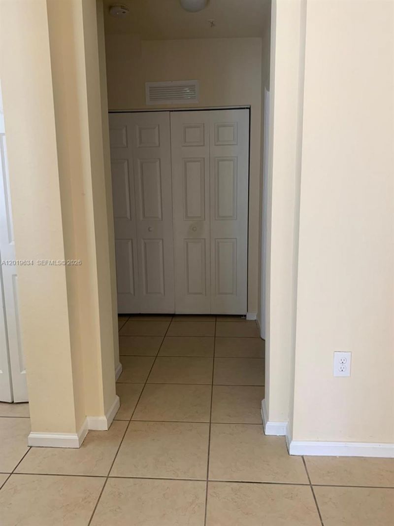 8930 NW 97th Ave , Unit 209, Doral, FL 33178 Photo