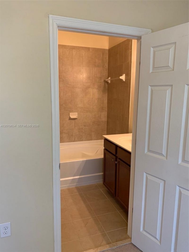 8930 NW 97th Ave , Unit 209, Doral, FL 33178 Photo