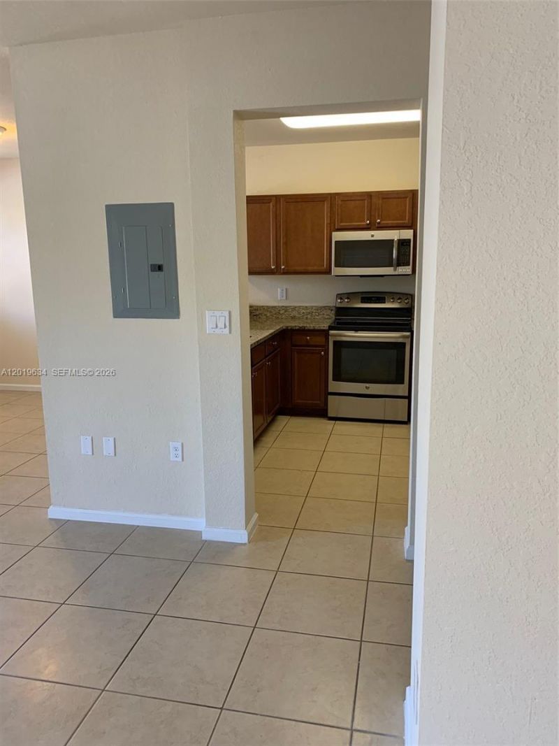 8930 NW 97th Ave , Unit 209, Doral, FL 33178 Photo