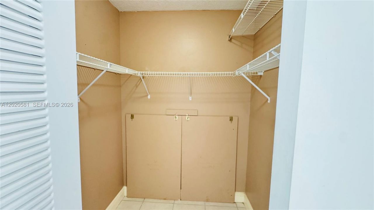 15221 SW 80th St, Unit 406, Miami, FL 33193 Photo