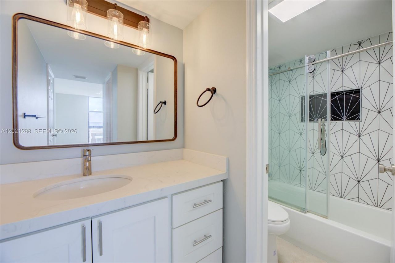 3031 N Ocean Blvd, Unit 903, Fort Lauderdale, FL 33308 Photo