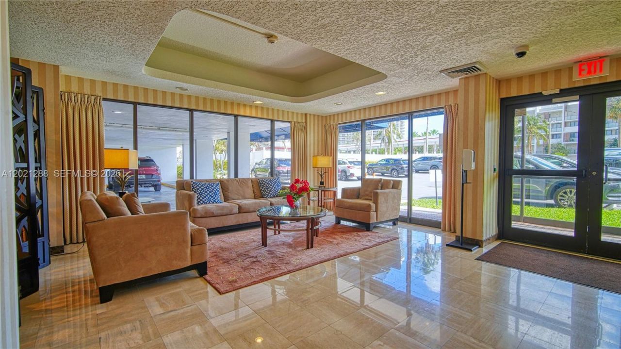 3031 N Ocean Blvd, Unit 903, Fort Lauderdale, FL 33308 Photo