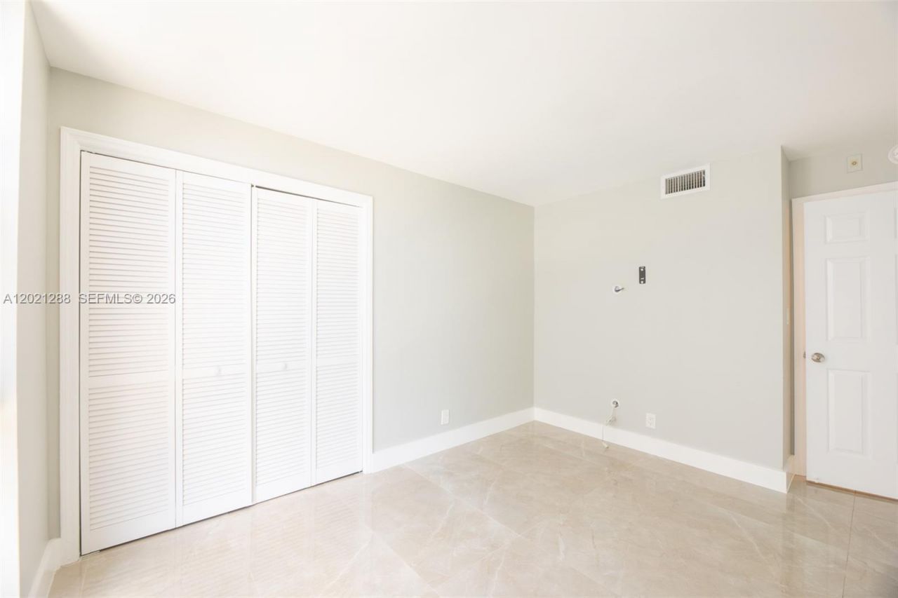 3031 N Ocean Blvd, Unit 903, Fort Lauderdale, FL 33308 Photo