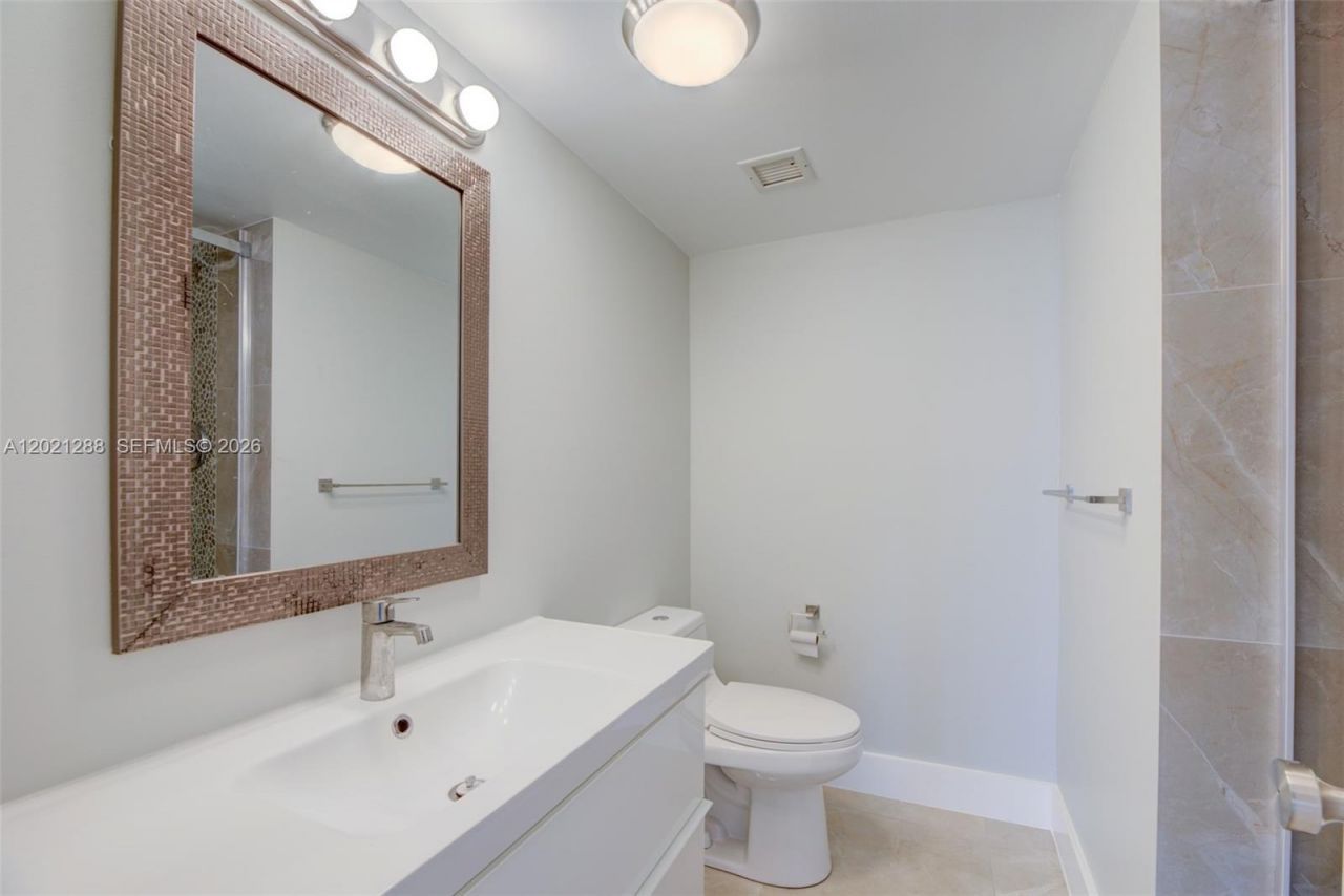 3031 N Ocean Blvd, Unit 903, Fort Lauderdale, FL 33308 Photo