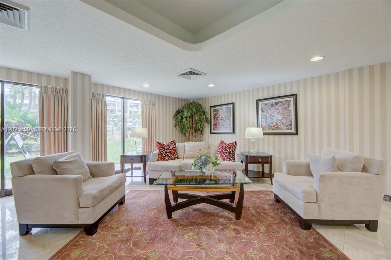 3031 N Ocean Blvd, Unit 903, Fort Lauderdale, FL 33308 Photo