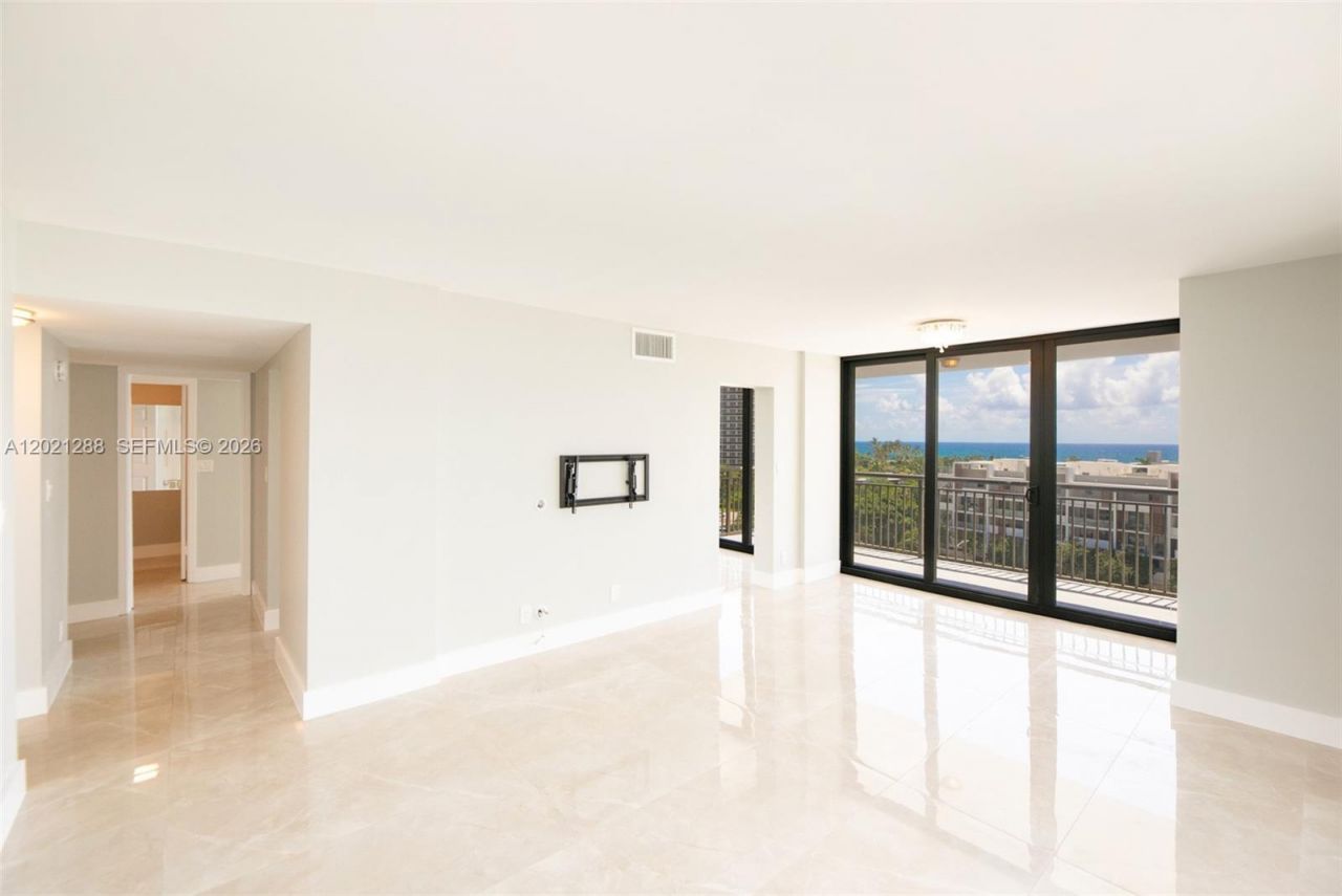 3031 N Ocean Blvd, Unit 903, Fort Lauderdale, FL 33308 Photo