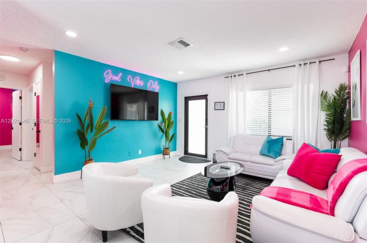 329 SE 12th Ave, Unit 2, Pompano Beach, FL 33060 Photo