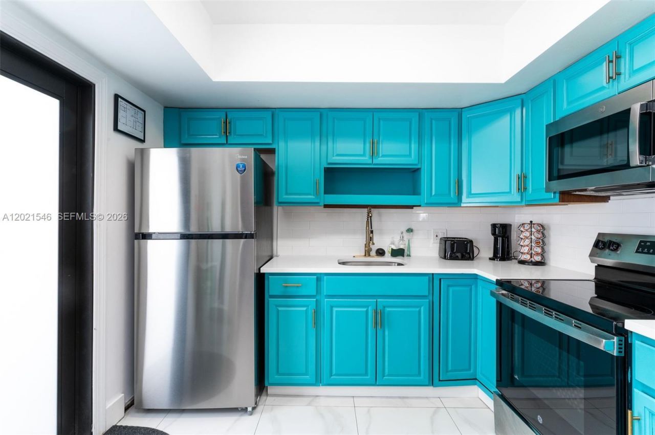 329 SE 12th Ave, Unit 2, Pompano Beach, FL 33060 Photo