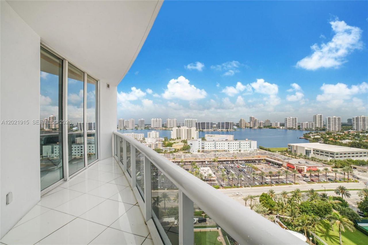 18101 Collins Ave , Unit 1906, Sunny Isles Beach, FL 33160 Photo