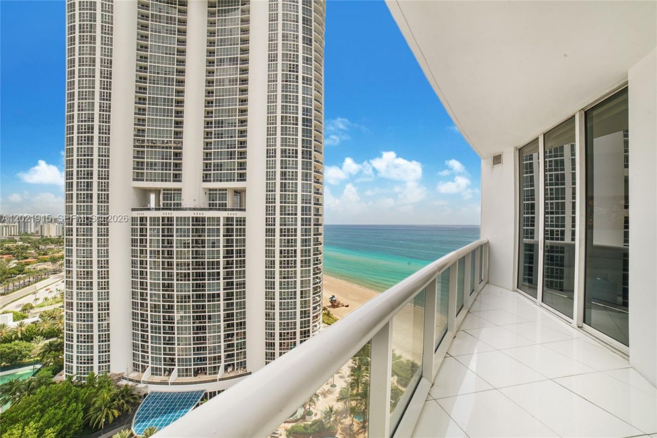 18101 Collins Ave , Unit 1906, Sunny Isles Beach, FL 33160 Photo