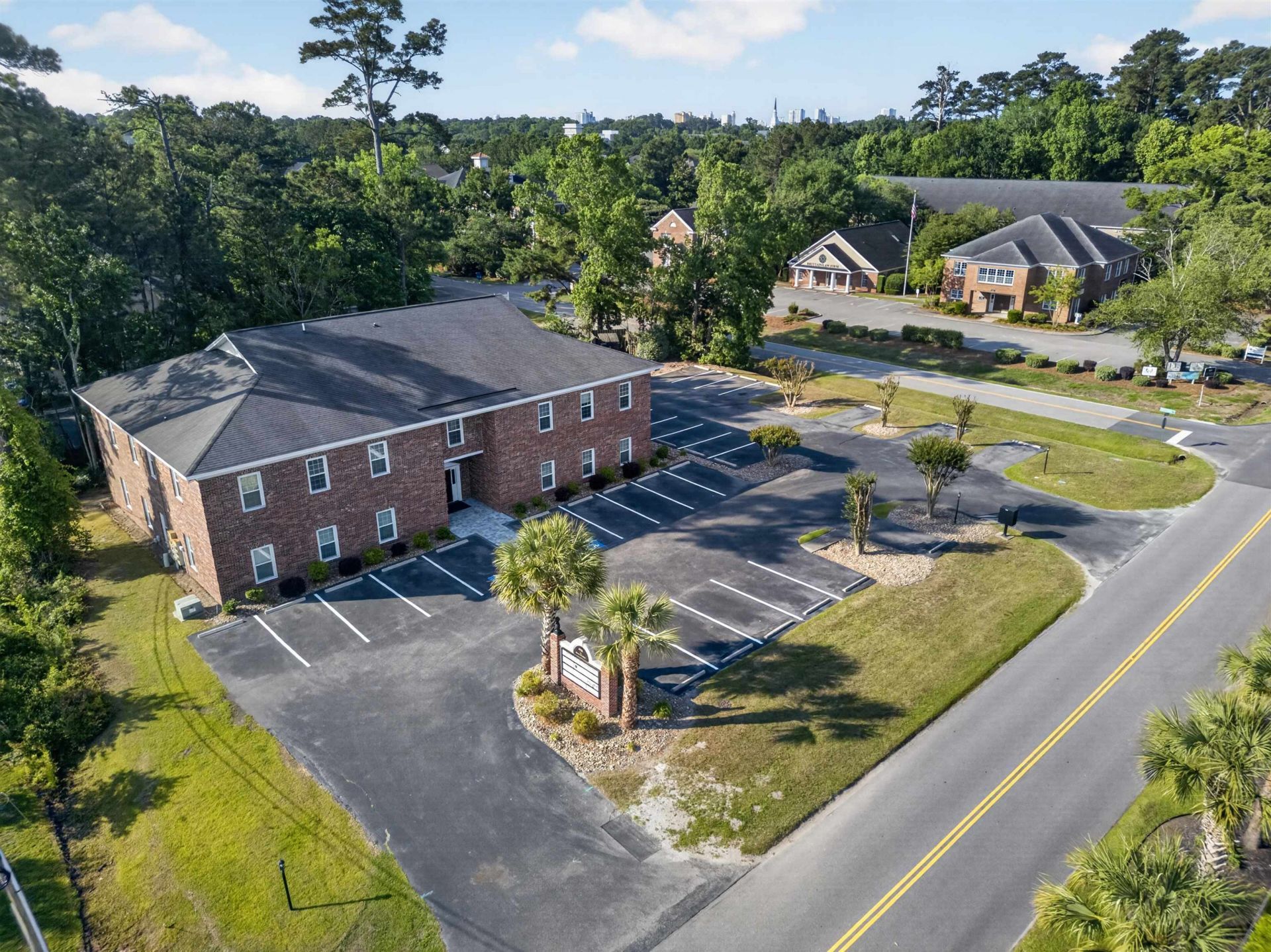 4702 Oleander Dr. Photo 4
