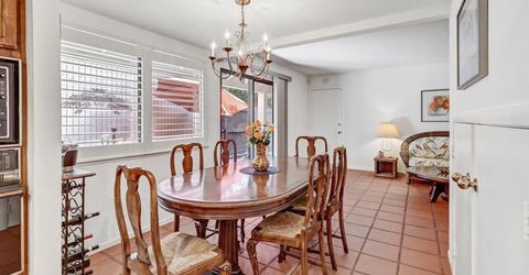 2044 University Park Dr, Sacramento, CA 95825 Photo
