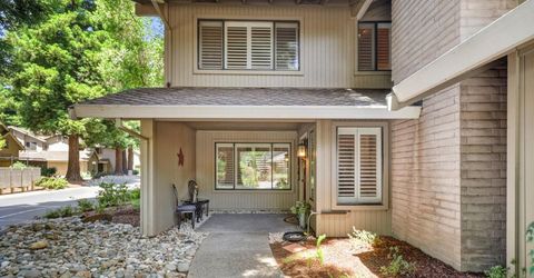 2044 University Park Dr, Sacramento, CA 95825 Photo