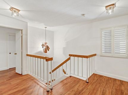 2044 University Park Dr, Sacramento, CA 95825 Photo