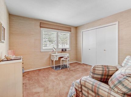 2044 University Park Dr, Sacramento, CA 95825 Photo