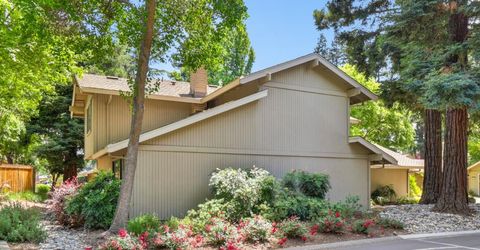 2044 University Park Dr, Sacramento, CA 95825 Photo