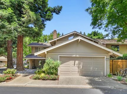 2044 University Park Dr, Sacramento, CA 95825 Photo