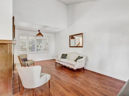 2044 University Park Dr, Sacramento, CA 95825 Photo