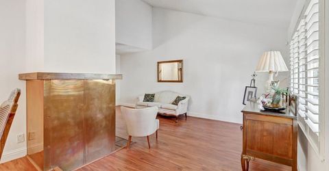 2044 University Park Dr, Sacramento, CA 95825 Photo
