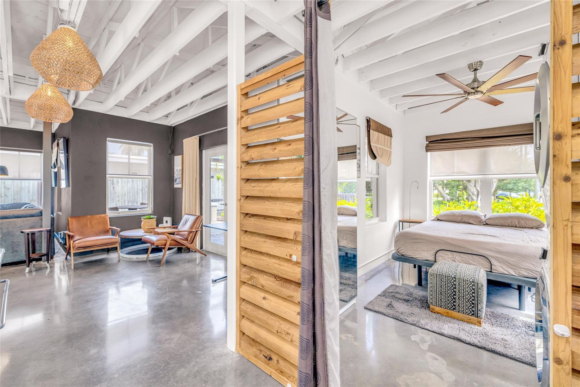 11 SE 13th Street, Fort Lauderdale, FL 33316 Photo