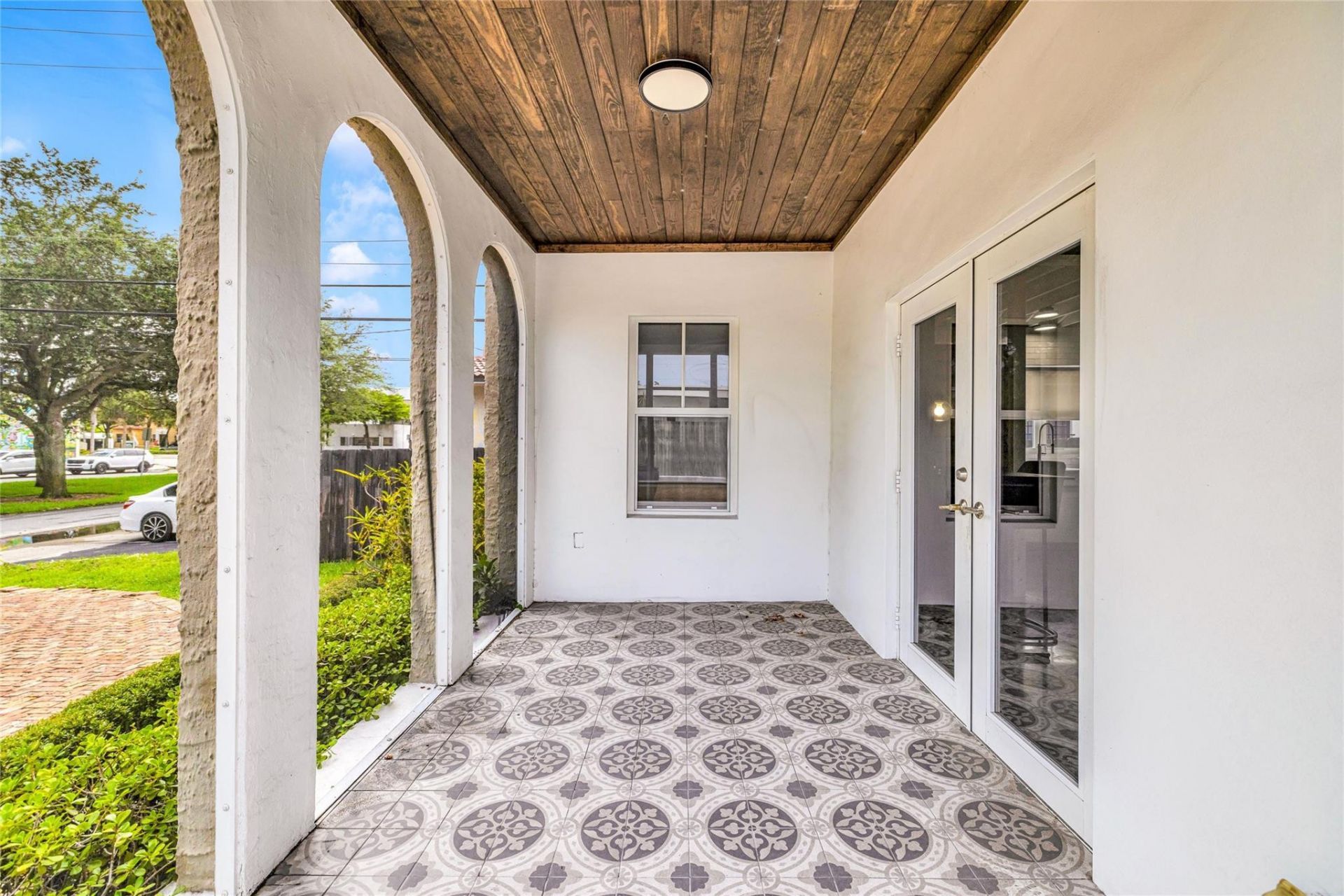 11 SE 13th Street, Fort Lauderdale, FL 33316 Photo