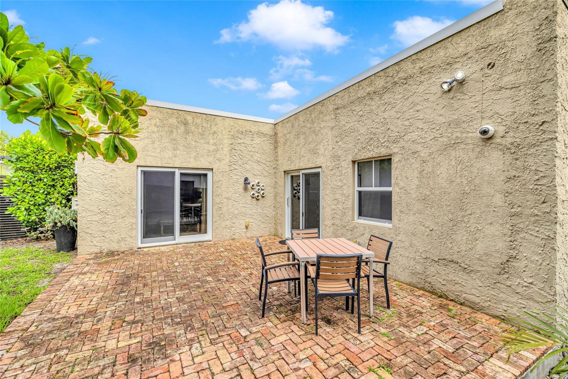 11 SE 13th Street, Fort Lauderdale, FL 33316 Photo