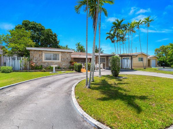 2210 Everglades Drive, Miramar, FL 33023