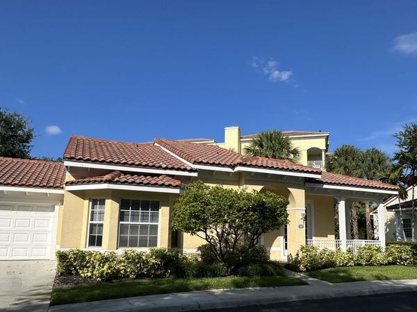 132 Mangrove Bay Way, Jupiter, FL 33477