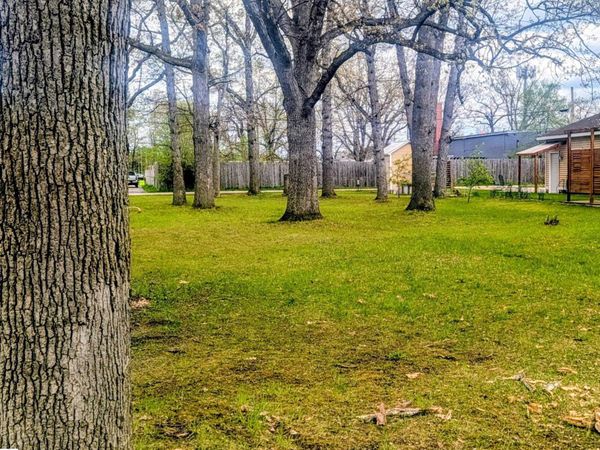 213 Fifteenth Street E, Traverse City, MI 49684