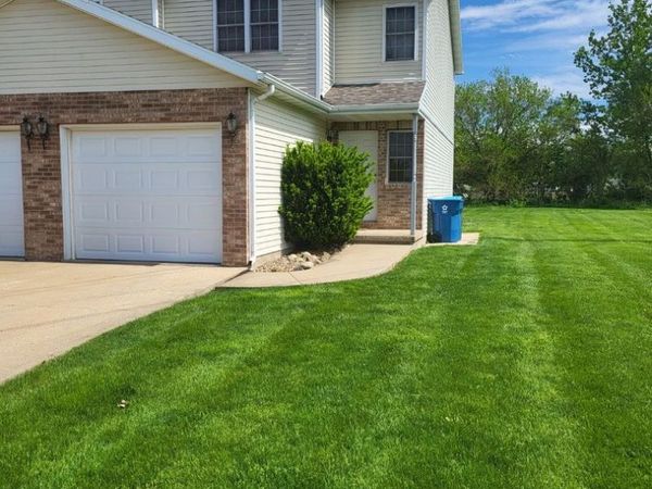 260 Sunset Boulevard , Oglesby, IL 61348