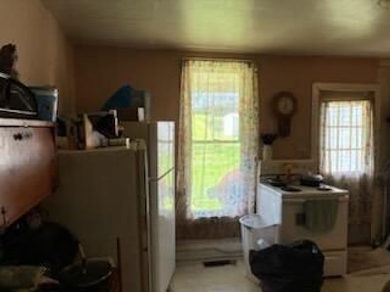 18 Republic Avenue , Glouster, OH 45732 Photo 7