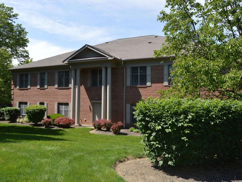 128 County Line Road W, Unit B, Westerville, OH 43082 Photo 4