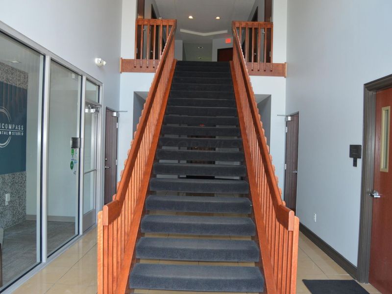 128 County Line Road W, Unit B, Westerville, OH 43082 Photo 5