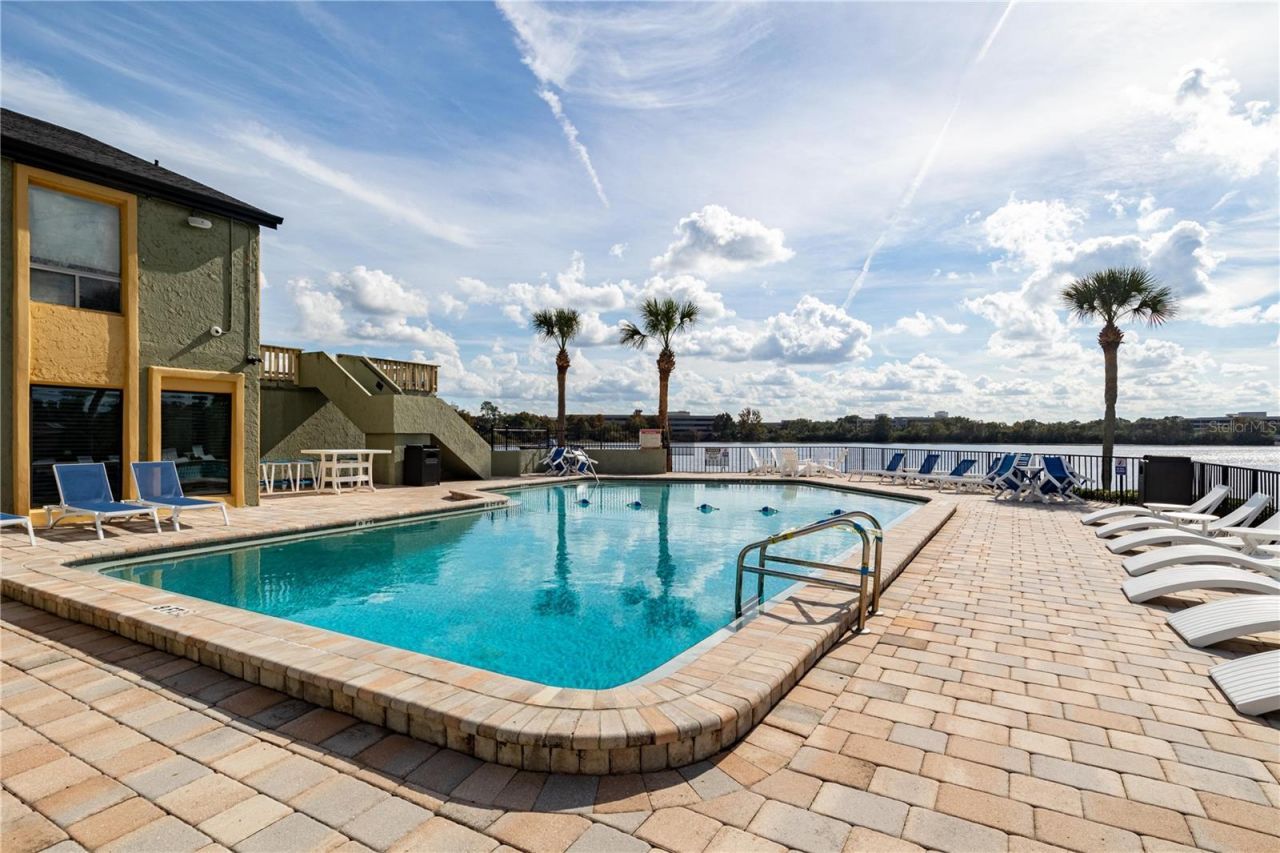 916 Lake Destiny Road, Unit E, Altamonte Springs, FL 32714 Photo