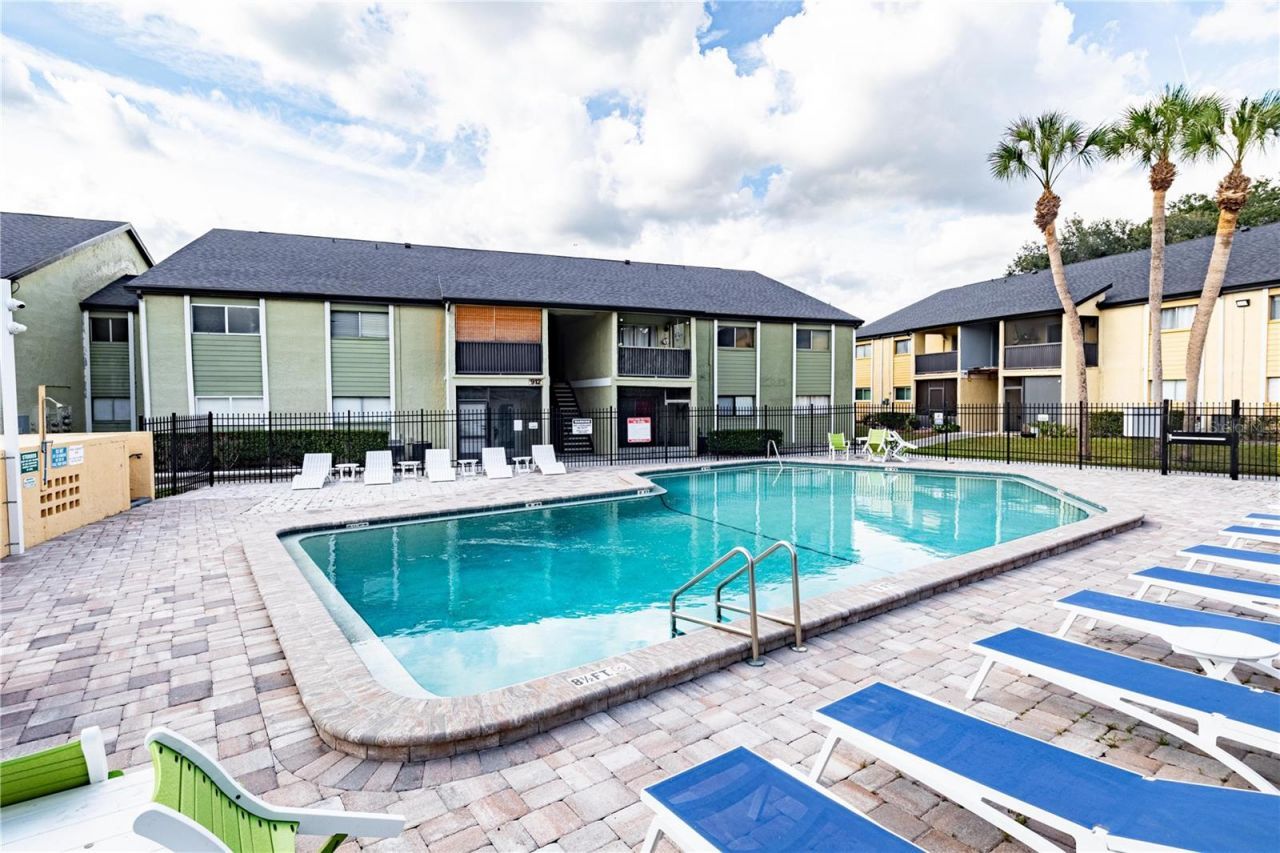 916 Lake Destiny Road, Unit E, Altamonte Springs, FL 32714 Photo
