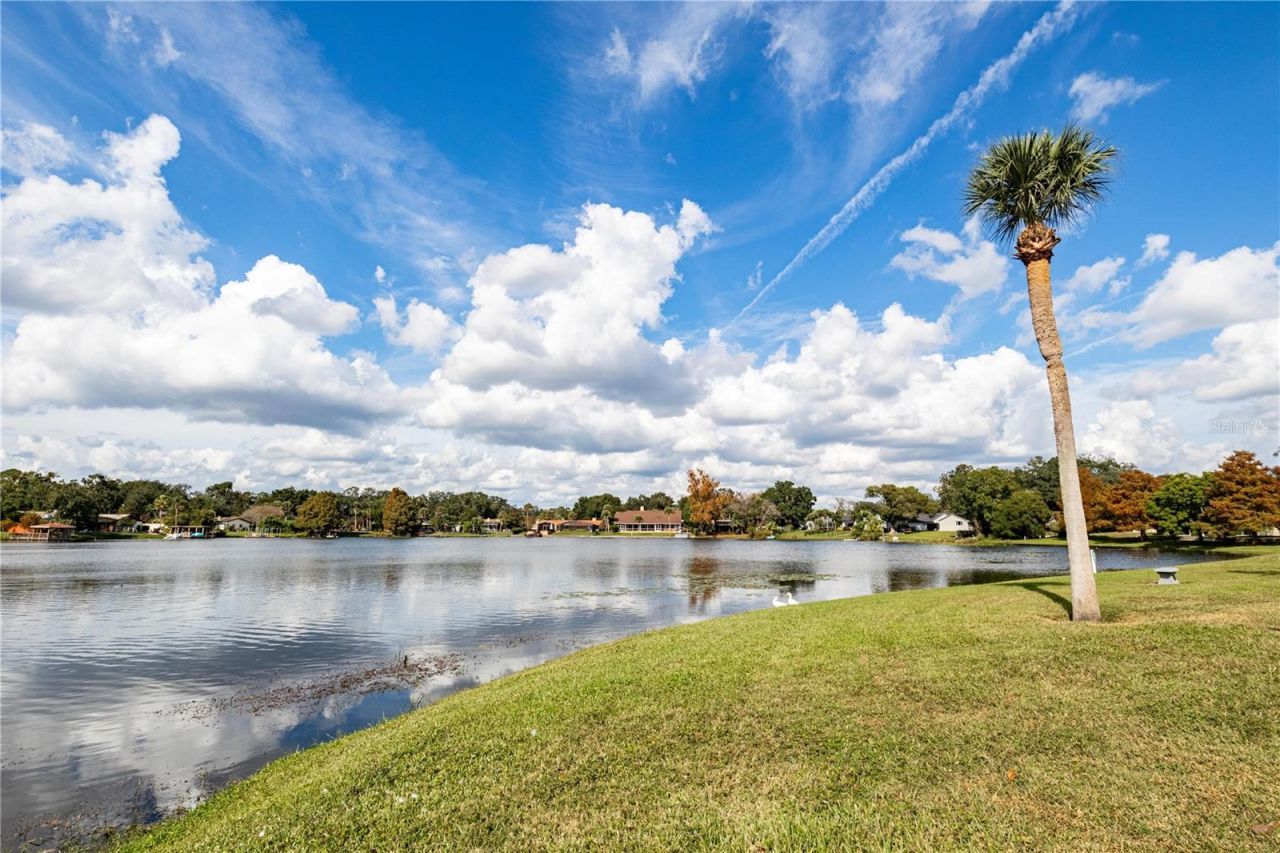 916 Lake Destiny Road, Unit E, Altamonte Springs, FL 32714 Photo